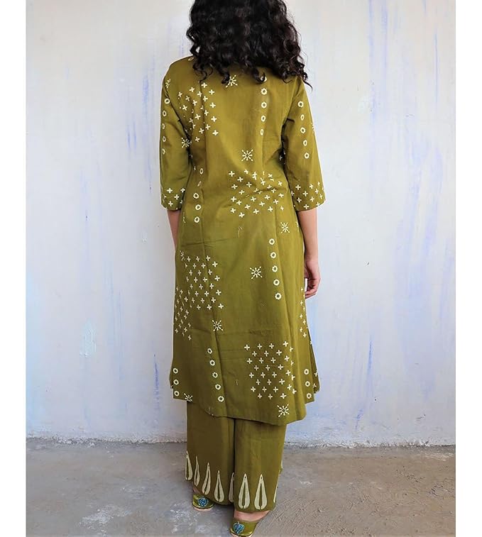 Green Bandhani Block Print Suit Set - Image 3