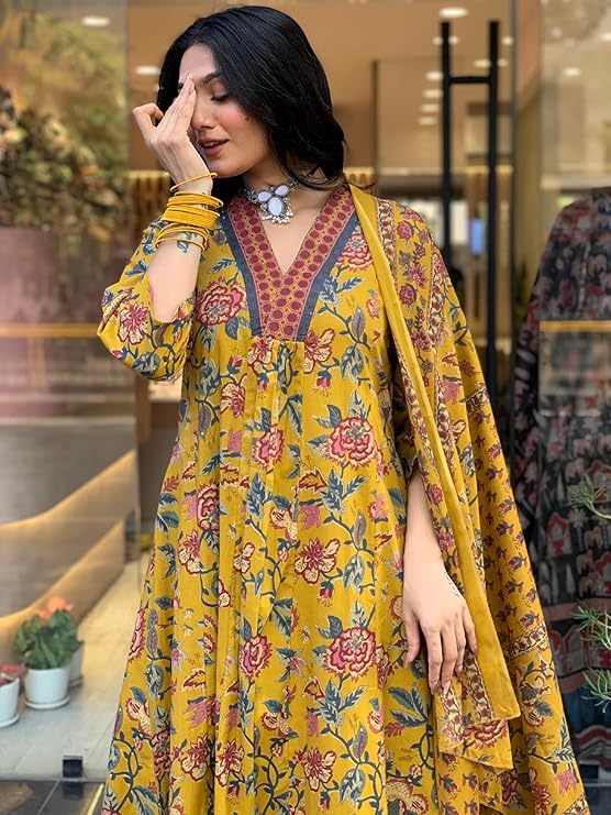 Yellow Block Printed Kurta Set with Palazzo Pants & Dupatta - Image 3