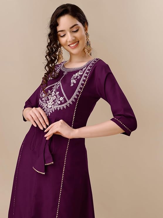 Cotton Silk Embroidered A-line Front Slit Kurta Palazzo & Organza Dupatta Set - Image 2