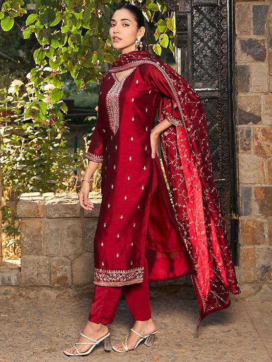 Maroon Embroidered Straight Kurta Trousers With Dupatta set - Image 2