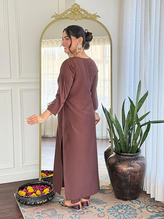 Brown Kurta and Pant Set with Dupatta - Image 2